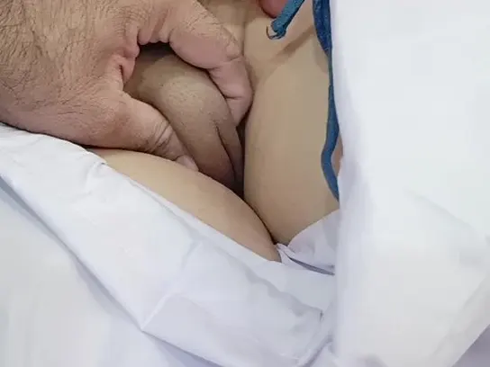 Stepdaddy hooks up with Indian School Damsel in Desi reality movie XXX Video