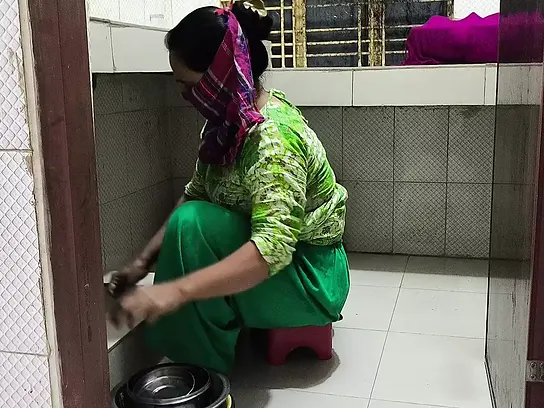 My Indian aunty pulverizes my taut vag while I was away XXX Video