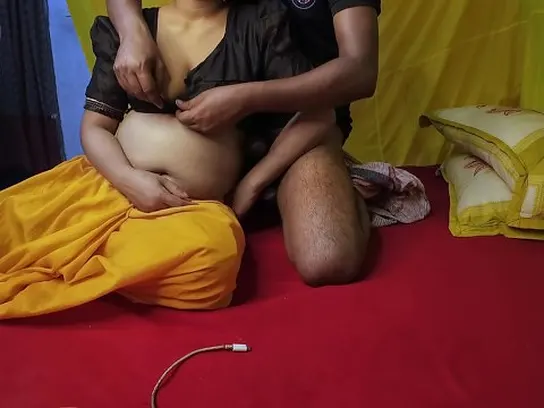 Desi nymph 07 and her Indian ex-beau have super-steamy hookup joy at home XXX Video
