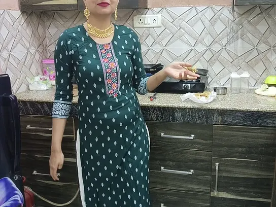 Fabulous Indian Punjabi Ma Put New Desi Chudai and Stepmum Wound Mari in the Kitchen XXX Video