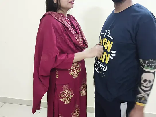 Indian step-mom Sara Bhabhi gets her tight asshole drilled by step-son's cock in steamy sex tape XXX Video