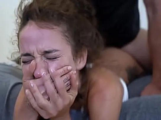 SHE THOUGHT THE SHOOT WOULD BE EFFORTLESS - Meaty Fuckpole Ruins barely legal Yo Cock-Squeezing Nubile Geisha Kyd XXX Video